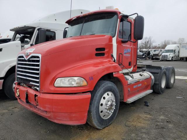 Image 2 of 2000 MACK 600 CX600 2000 with VIN 1M1AE07Y8YW006154