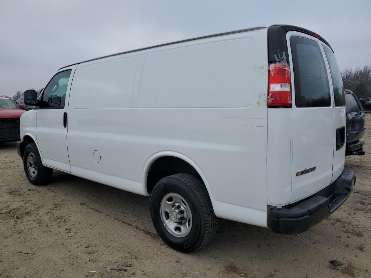 Image 2 of 2021 CHEVROLET EXPRESS G2500  2021 with VIN 1GCWGAFPXM1301195
