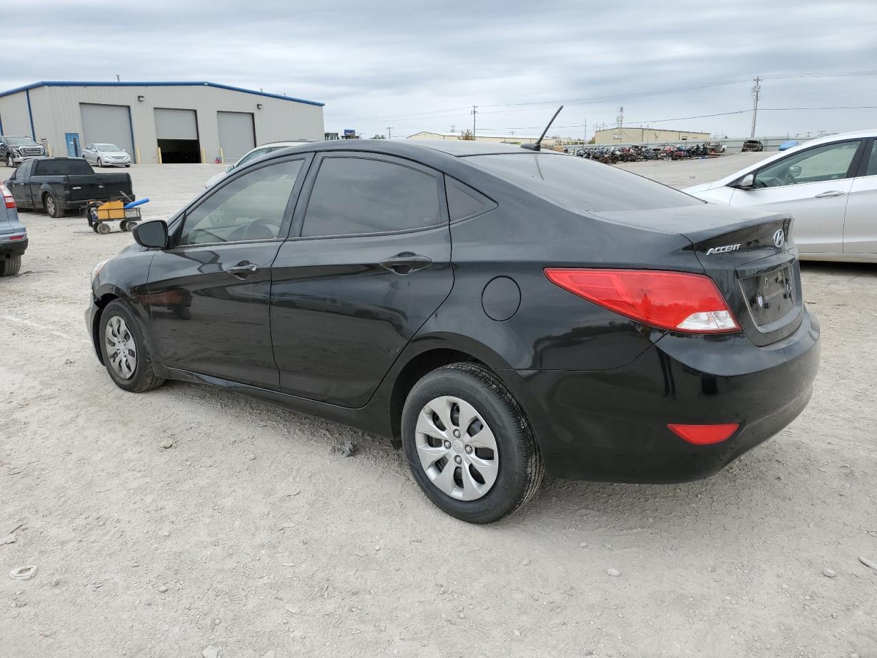 Image 2 of 2017 HYUNDAI ACCENT SE 2017 with VIN KMHCT4AE7HU172497