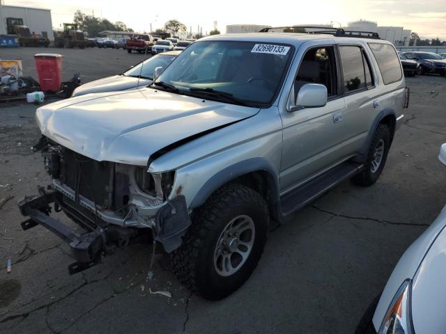 Image 1 of 2000 TOYOTA 4RUNNER SR5 2000 with VIN JT3GN86R7Y0144116