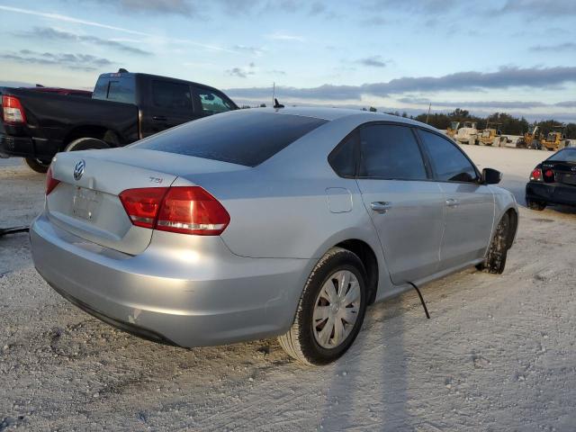 Obraz 3 z 2015 VOLKSWAGEN PASSAT S 2015 z VIN 1VWAT7A36FC049706