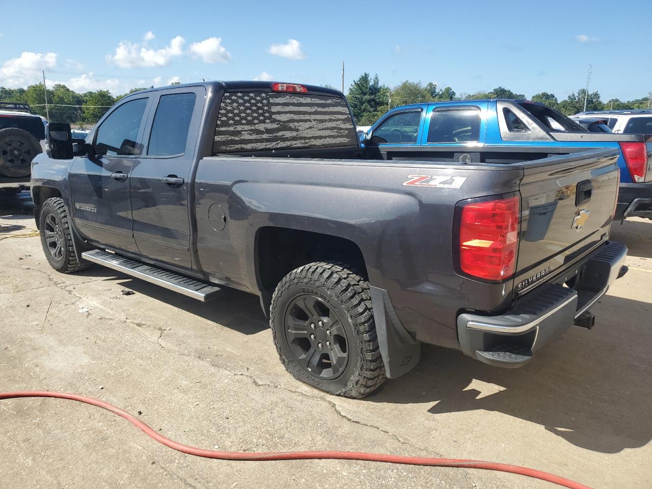Image 2 of 2015 CHEVROLET SILVERADO K1500 LT 2015 with VIN 1GCVKREC3FZ354672