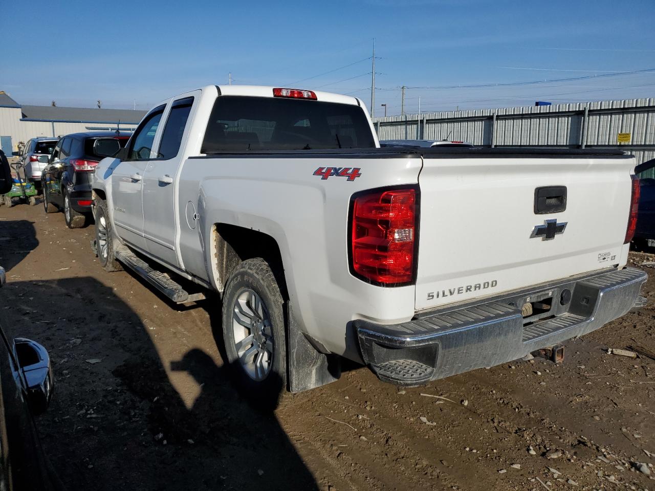 Image 2 of 2016 CHEVROLET SILVERADO K1500 LT 2016 with VIN 1GCVKREC1GZ105658