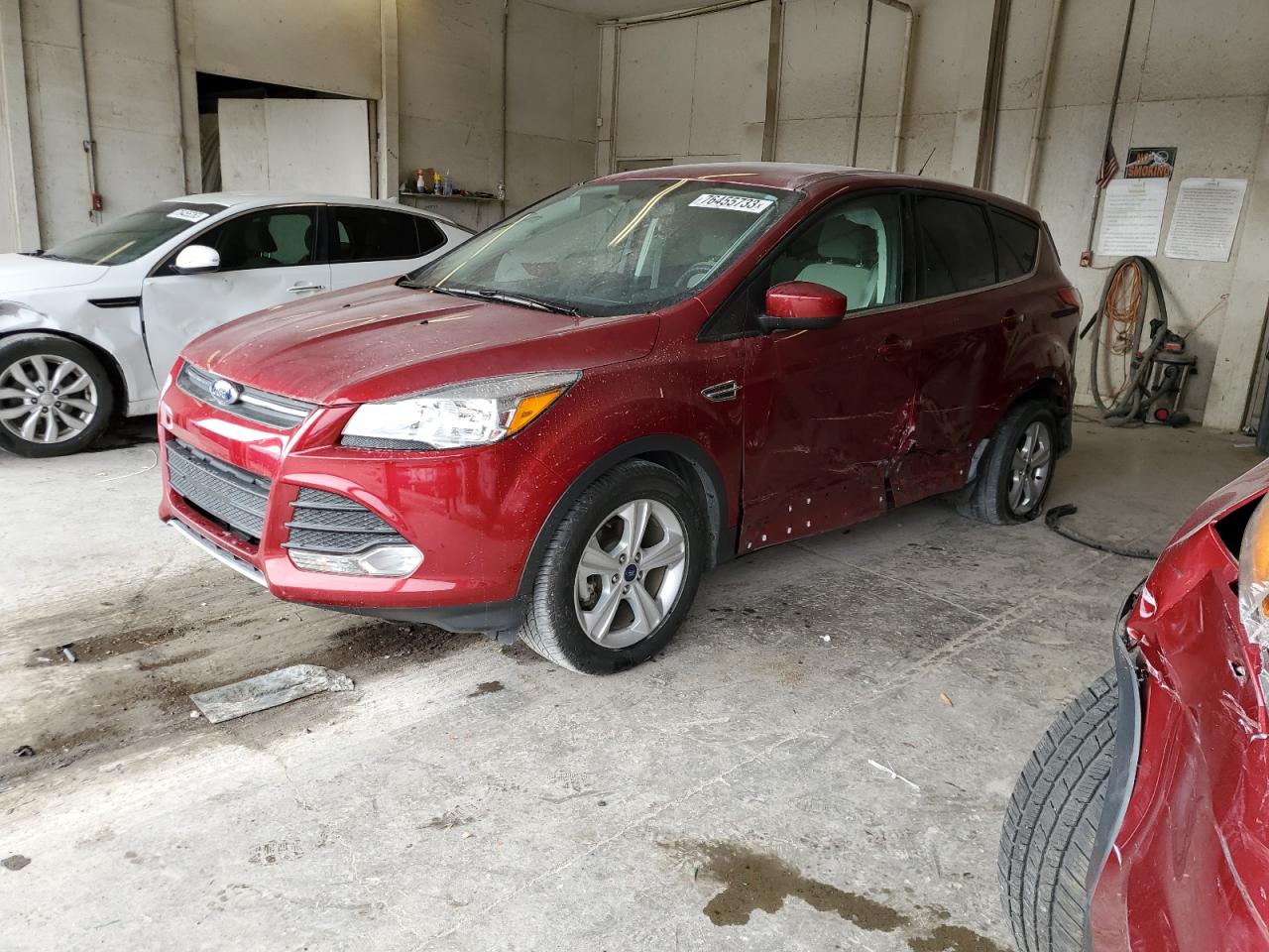 Изображение 2015 FORD ESCAPE SE 2015