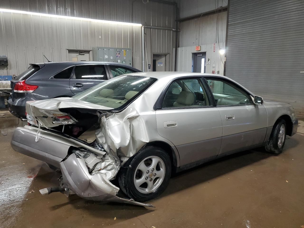 Obraz 3 z 1997 LEXUS ES 300 1997 z VIN JT8BF22G1V0069637