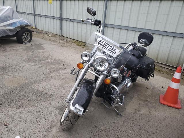 Image 2 of 2016 HARLEY-DAVIDSON FLSTC HERITAGE SOFTAIL CLASSIC 2016 with VIN 1HD1BWV10GB019762