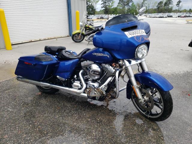 Image 1 of 2015 HARLEY-DAVIDSON FLHX STREET GLIDE 2015 with VIN 1HD1KBM15FB678865