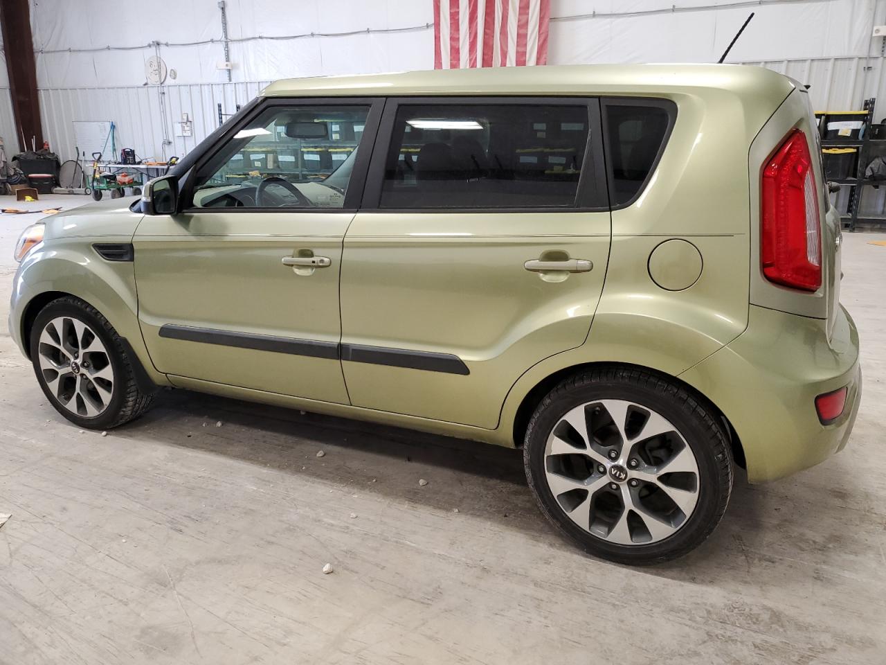 Obraz 2 z 2013 KIA SOUL + 2013 z VIN KNDJT2A61D7598719