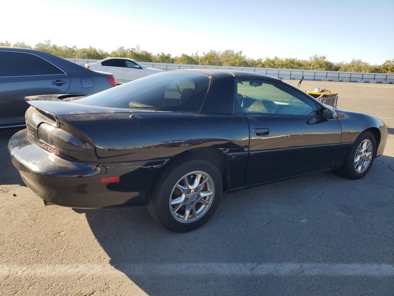 Image 3 of 2002 CHEVROLET CAMARO Z28 2002 with VIN 2G1FP22G222108741