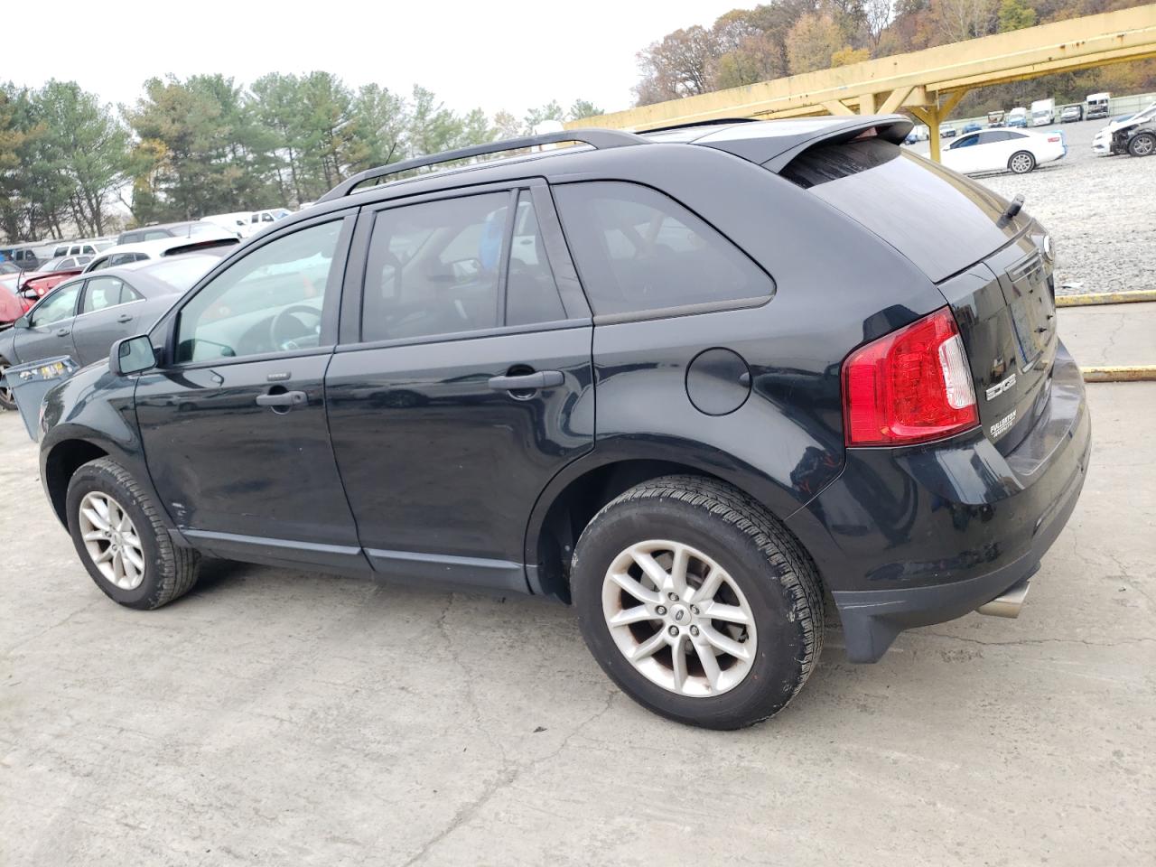 Image 2 of 2013 FORD EDGE SE 2013 with VIN 2FMDK3GC7DBE30170