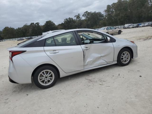 Image 3 of 2019 TOYOTA PRIUS  2019 with VIN JTDKARFU6K3072679