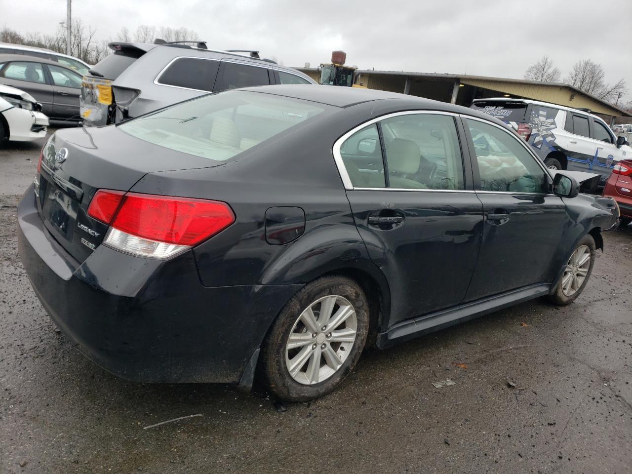 Image 3 of 2011 SUBARU LEGACY 2.5I PREMIUM 2011 with VIN 4S3BMBC69B3237936