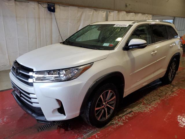 Изображение 1 2018 TOYOTA HIGHLANDER SE 2018 с VIN 5TDJZRFH3JS910641