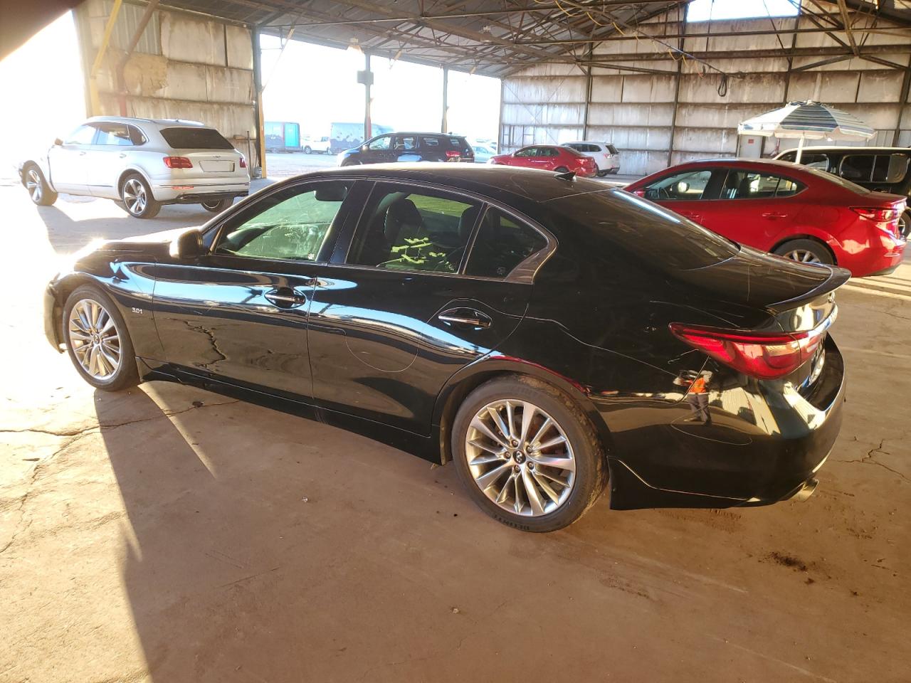 Изображение 2 2018 INFINITI Q50 LUXE 2018 с VIN JN1EV7AP2JM356569