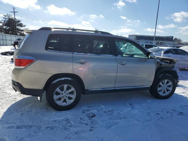 Image 3 of 2012 TOYOTA HIGHLANDER BASE 2012 with VIN 5TDBK3EH0CS104329