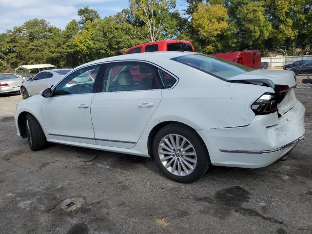 Image 2 of 2017 VOLKSWAGEN PASSAT SE 2017 with VIN 1VWBT7A35HC041264