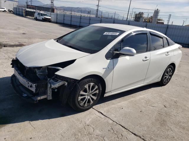 Изображение 2016 TOYOTA PRIUS  2016