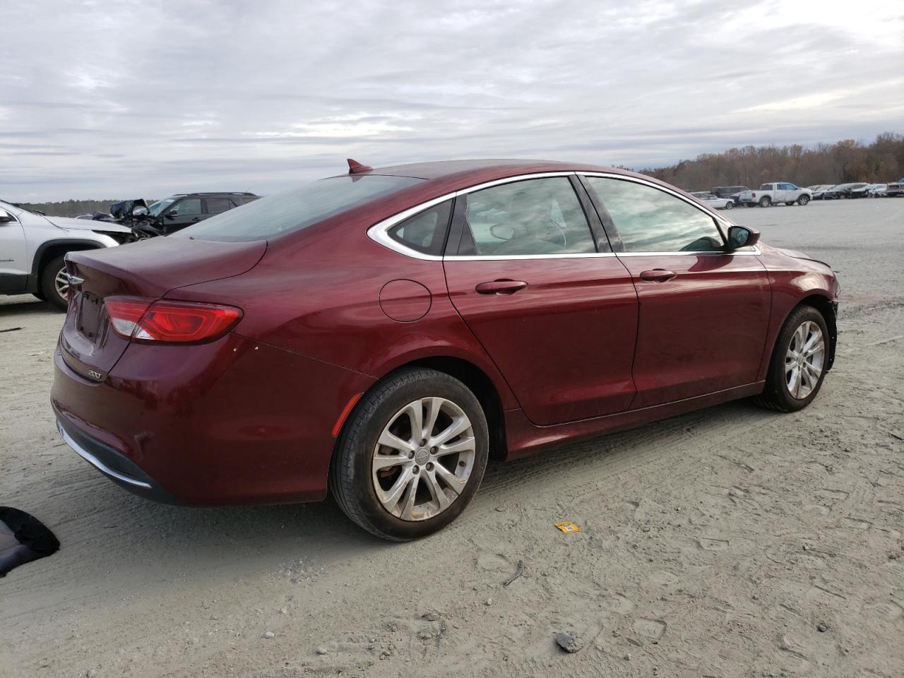 Изображение 3 2015 CHRYSLER 200 LIMITED 2015 с VIN 1C3CCCAB2FN693613