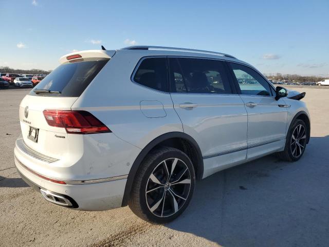 Image 3 of 2022 VOLKSWAGEN TIGUAN SEL R-LINE 2022 with VIN 3VV4B7AX6NM099154