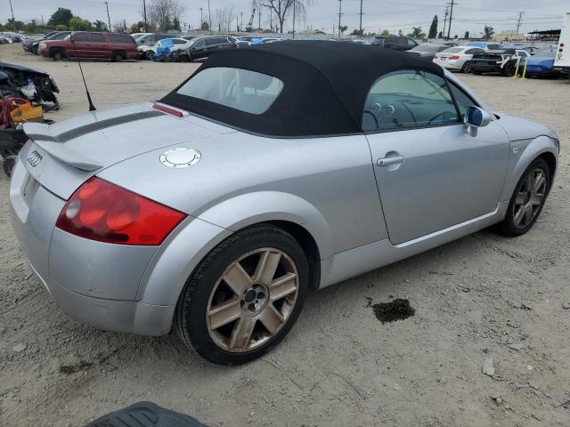Obraz 3 z 2003 AUDI TT  2003 z VIN TRUTC28N731012621