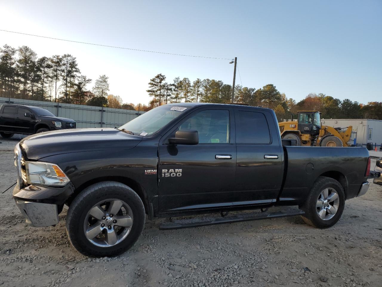 Image 1 of 2016 RAM 1500 SLT 2016 with VIN 1C6RR6GT9GS326711