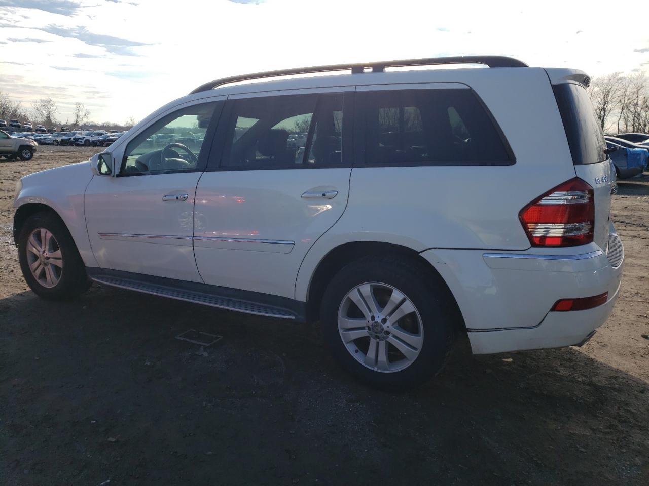 Image 2 of 2009 MERCEDES-BENZ GL 450 4MATIC 2009 with VIN 4JGBF71E09A443388