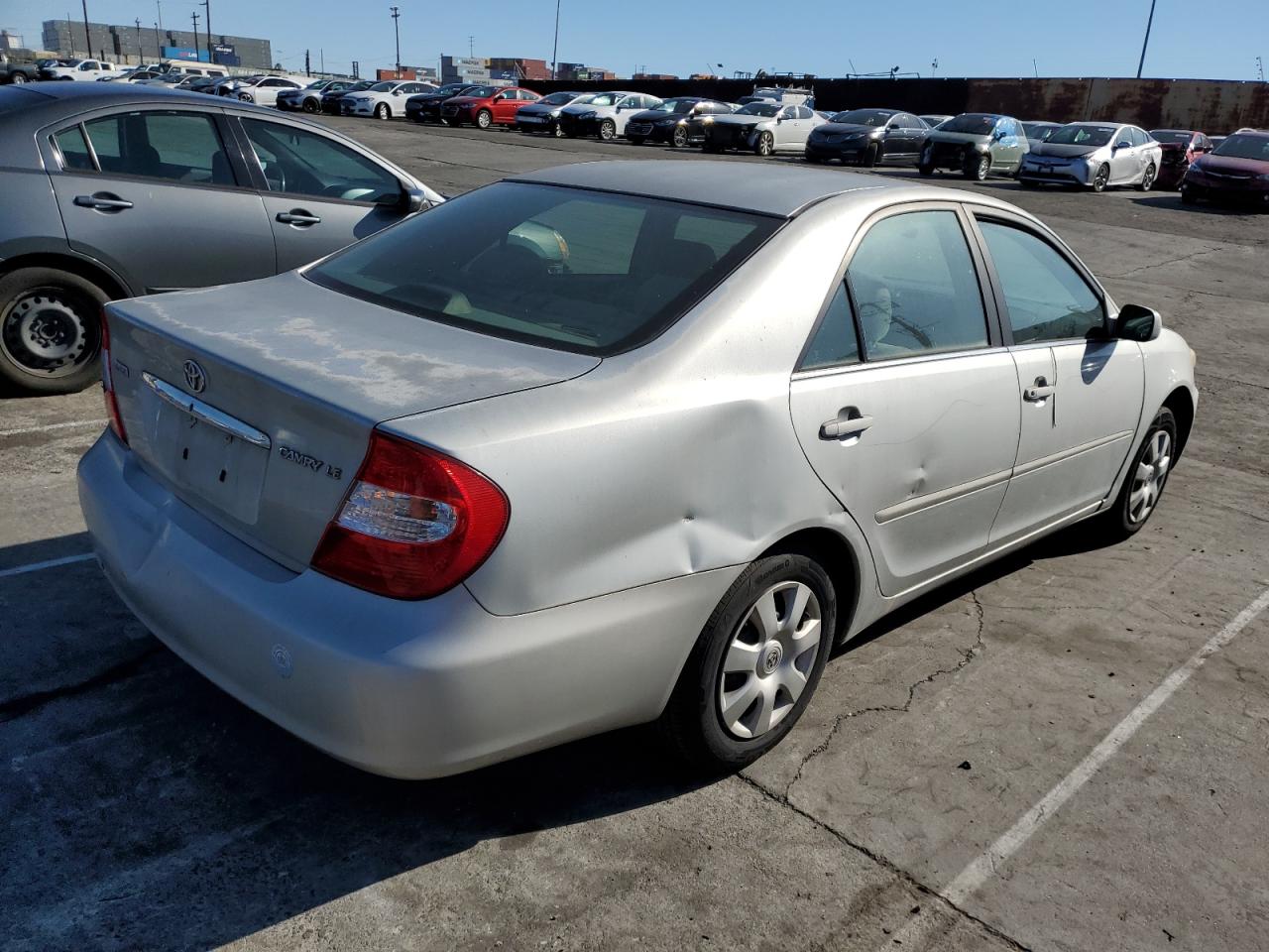 Изображение 3 2004 TOYOTA CAMRY LE 2004 с VIN 4T1BE32K34U284938
