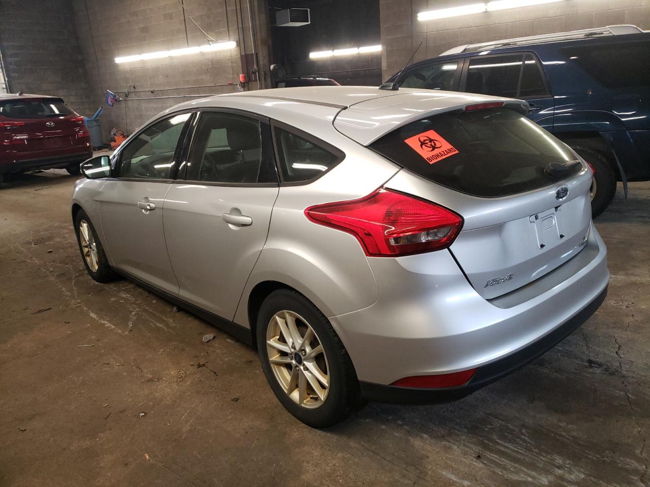 Изображение 2 2015 FORD FOCUS SE 2015 с VIN 1FADP3K21FL277623