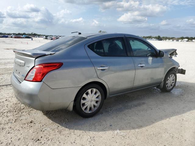 Obraz 3 z 2014 NISSAN VERSA S 2014 z VIN 3N1CN7APXEK460319