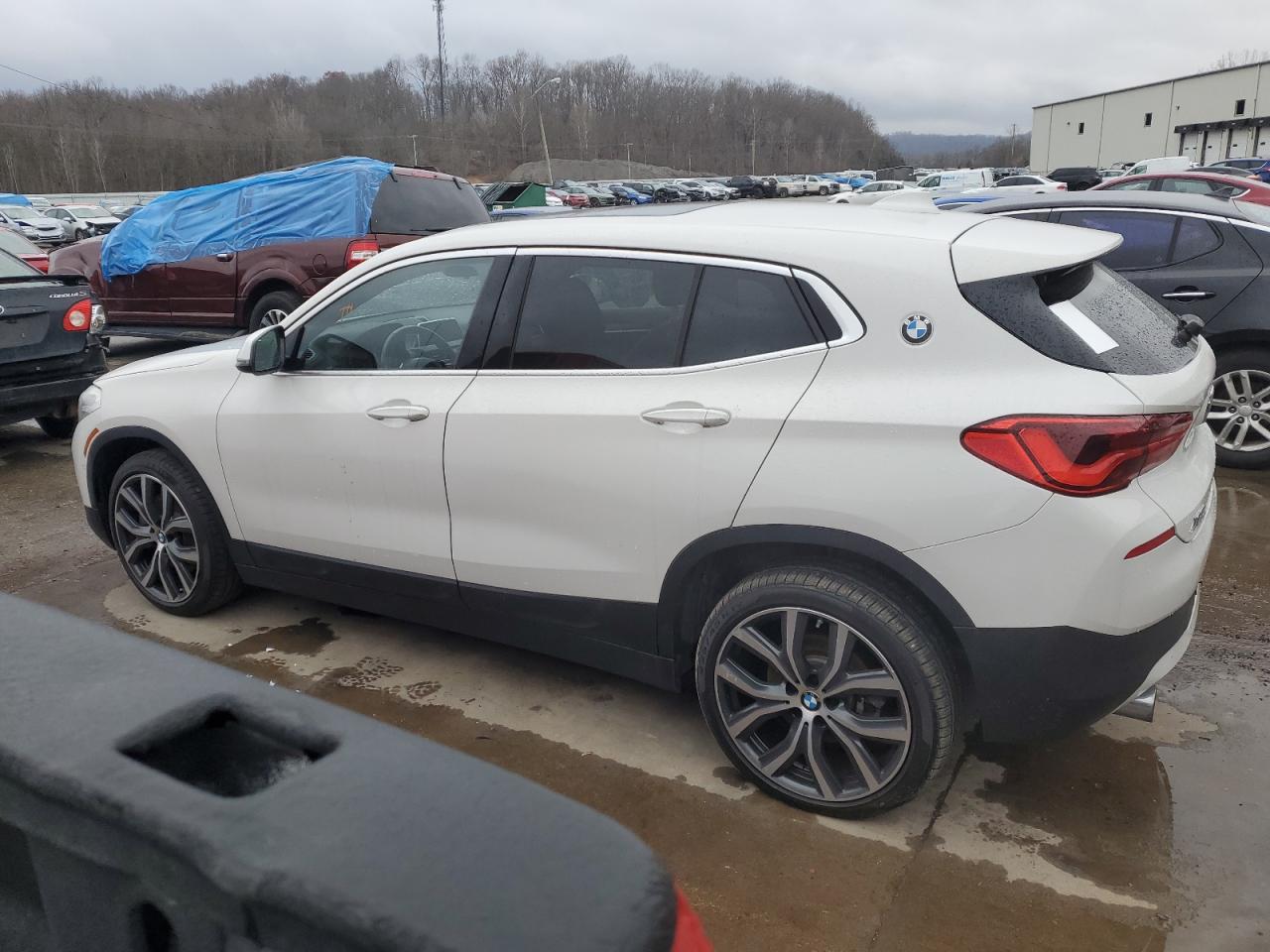 Obraz 2 z 2018 BMW X2 SDRIVE28I 2018 z VIN WBXYJ3C33JEJ75275