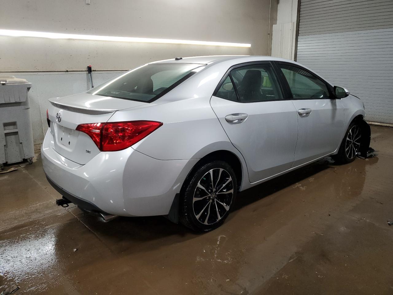 Image 3 of 2017 TOYOTA COROLLA L 2017 with VIN 2T1BURHE6HC771758
