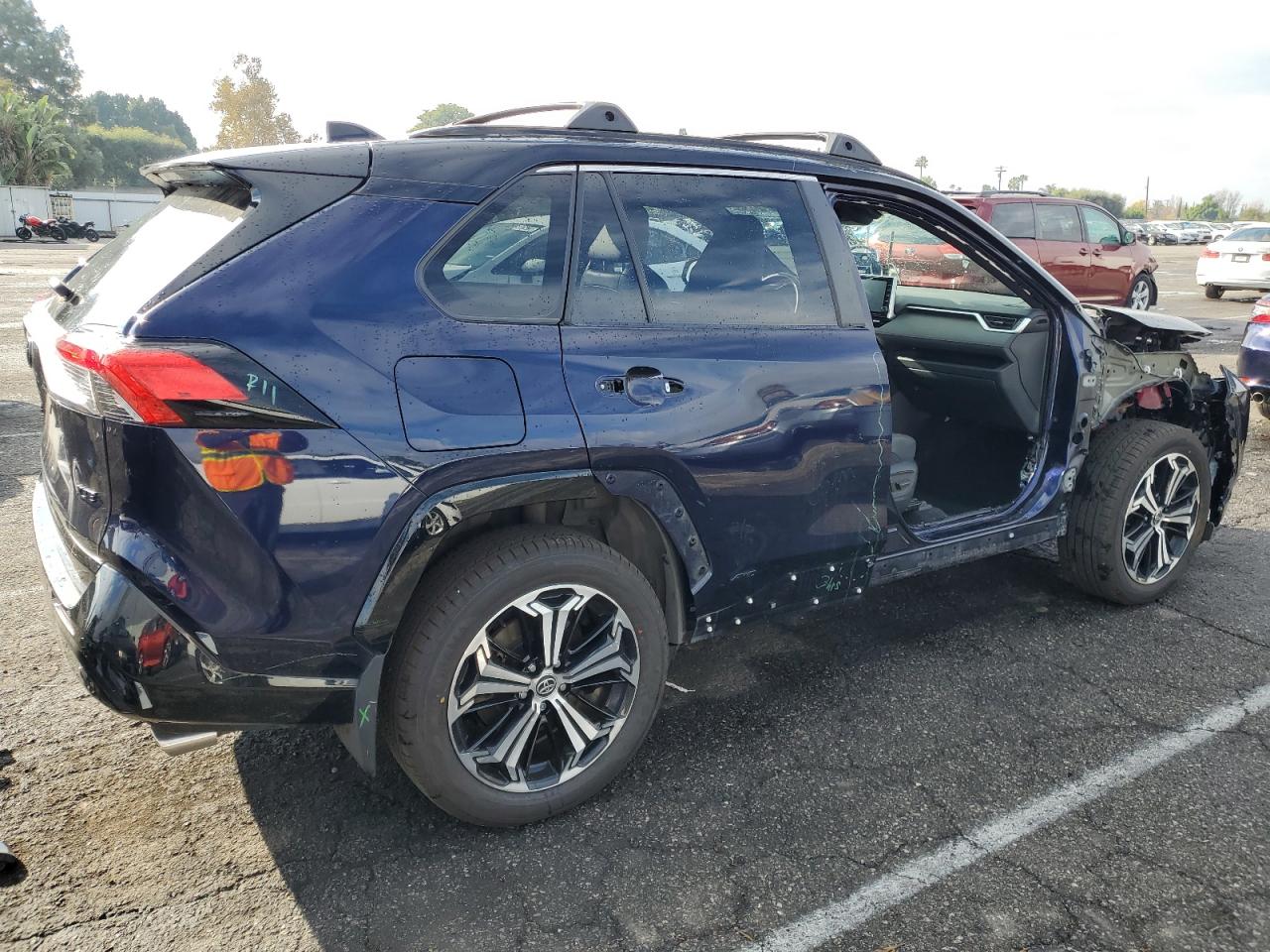Image 3 of 2021 TOYOTA RAV4 PRIME XSE 2021 with VIN JTMFB3FV4MD032165