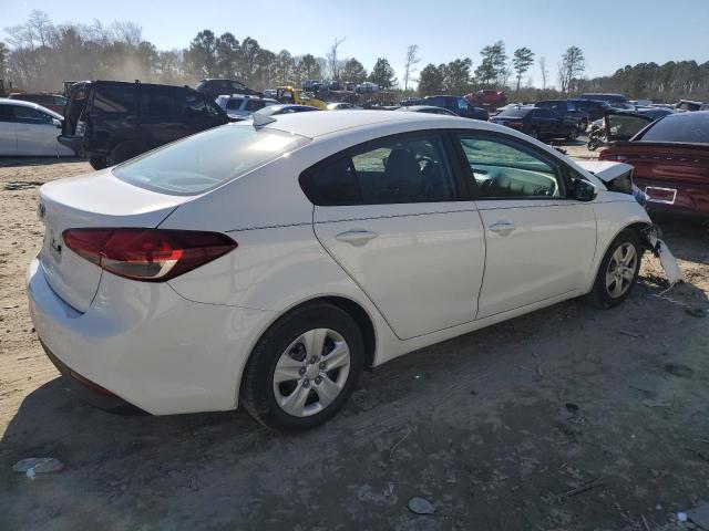 Image 3 of 2017 KIA FORTE LX 2017 with VIN 3KPFK4A7XHE084810