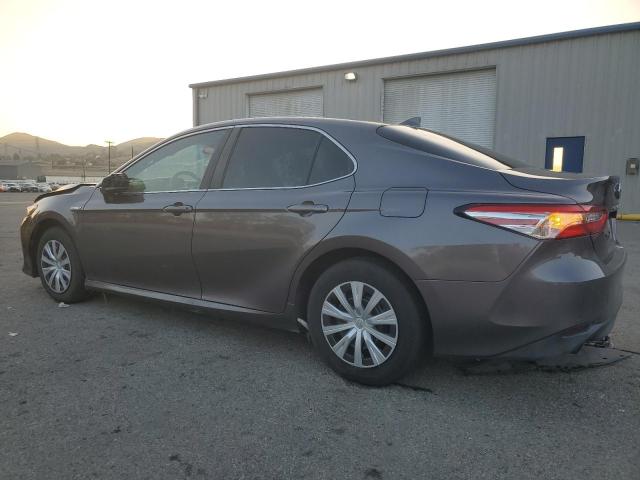 Изображение 2 2020 TOYOTA CAMRY LE 2020 с VIN 4T1C31AK1LU013696