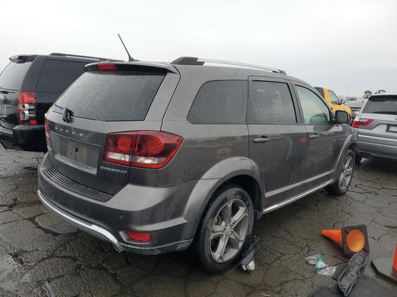 Image 3 of 2017 DODGE JOURNEY CROSSROAD 2017 with VIN 3C4PDCGG3HT501969