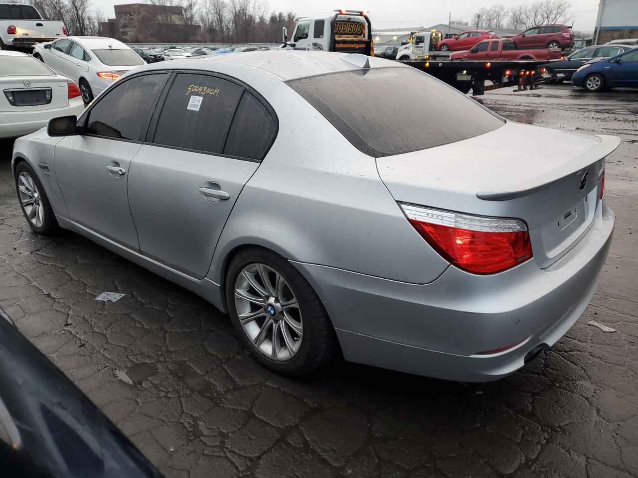 Image 2 of 2010 BMW 535 XI 2010 with VIN WBANV9C53AC136414