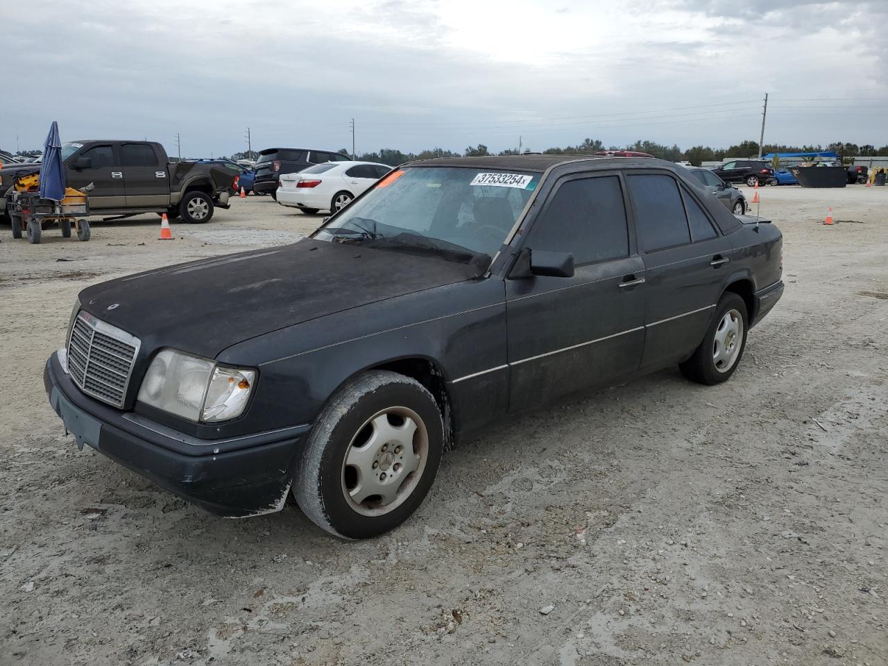 Изображение 1 1995 MERCEDES-BENZ E 300D 1995 с VIN WDBEB31EXSC266945
