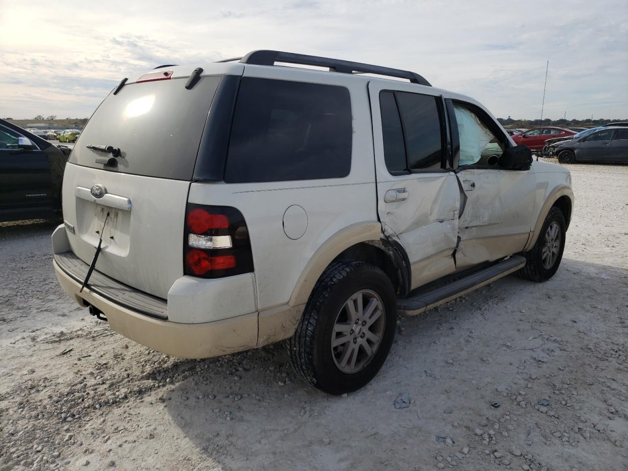 Obraz 3 z 2009 FORD EXPLORER EDDIE BAUER 2009 z VIN 1FMEU64E09UA30247