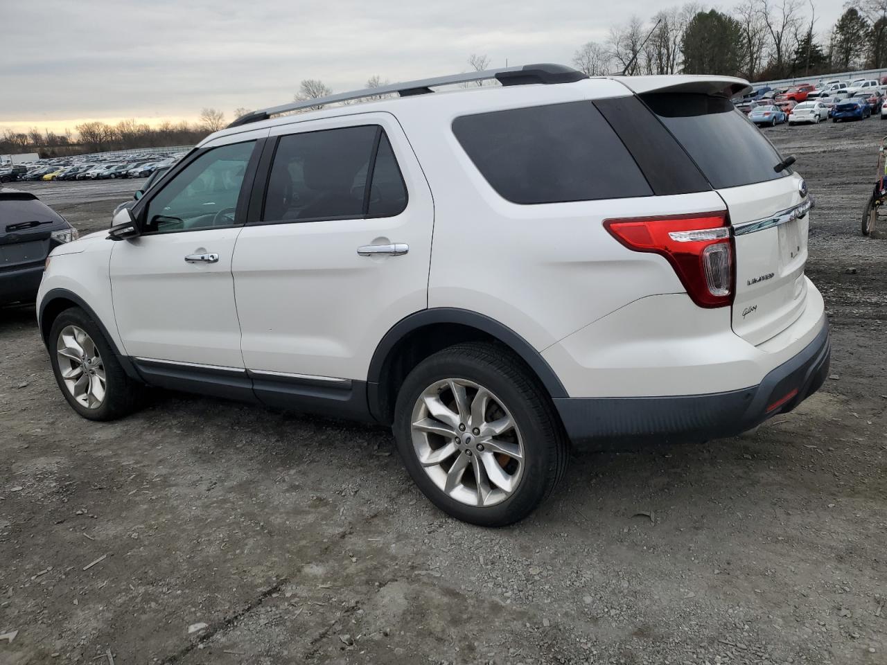 Изображение 2 2014 FORD EXPLORER LIMITED 2014 с VIN 1FM5K8F84EGC54302