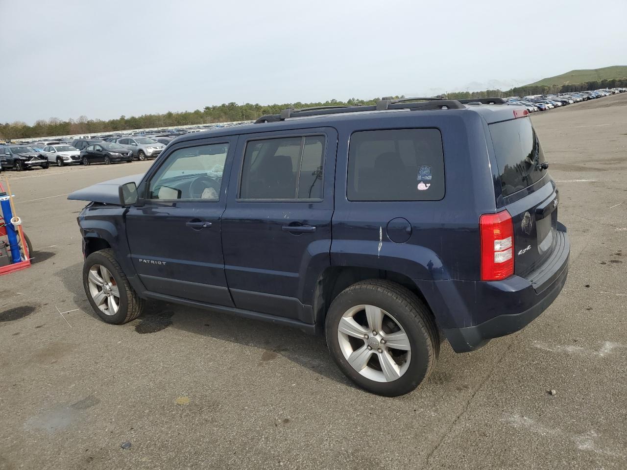 Изображение 2 2015 JEEP PATRIOT LATITUDE 2015 с VIN 1C4NJRFB6FD215335
