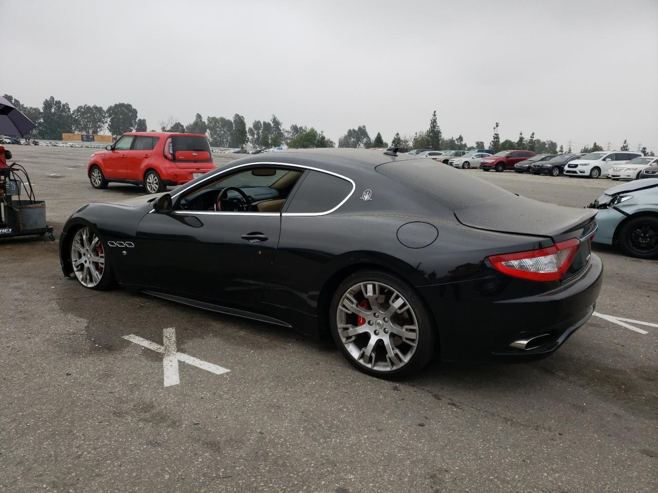 Obraz 2 z 2012 MASERATI GRANTURISMO S 2012 z VIN ZAM45KLA8C0066329