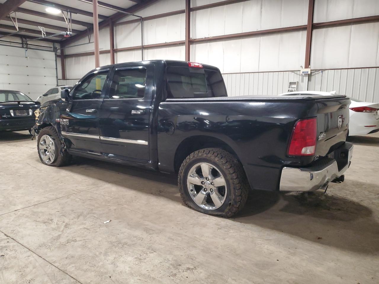 Image 2 of 2015 RAM 1500 SLT 2015 with VIN 3C6RR7LT3FG595272