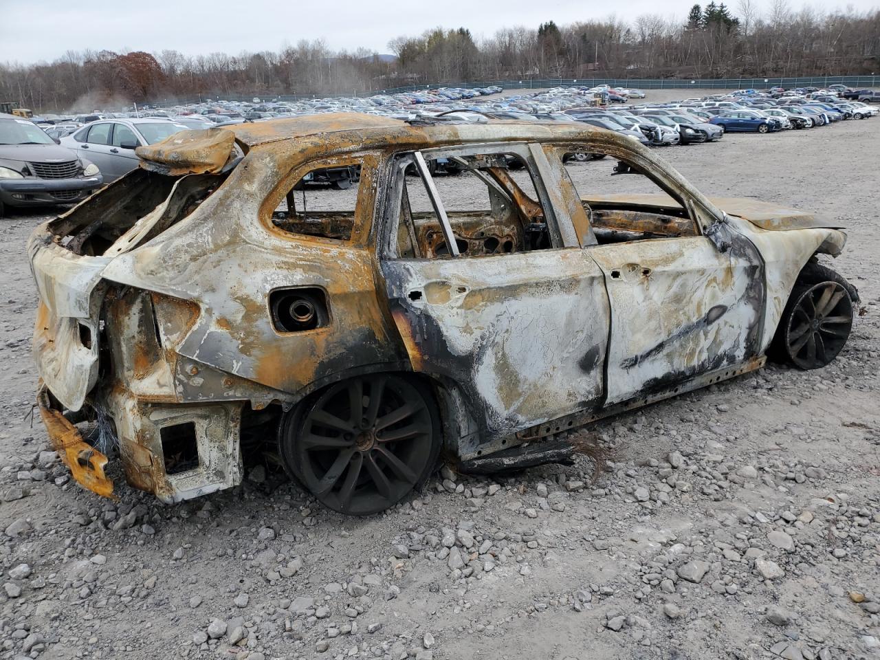 Image 3 of 2014 BMW X1 XDRIVE28I 2014 with VIN WBAVL1C50EVY19012