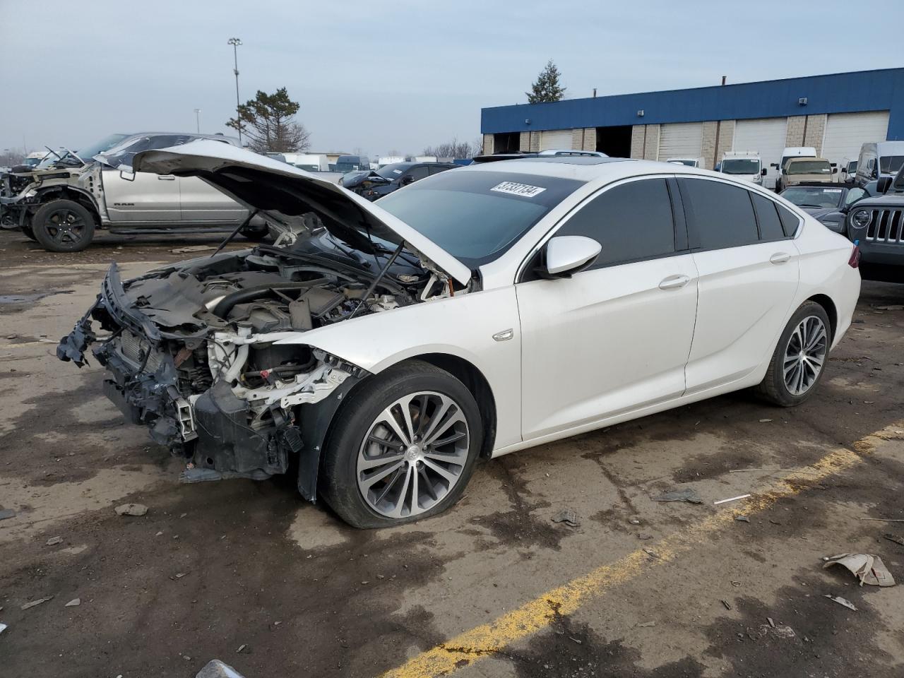 Obraz 1 z 2018 BUICK REGAL ESSENCE 2018 z VIN W04GP6SX7J1130192