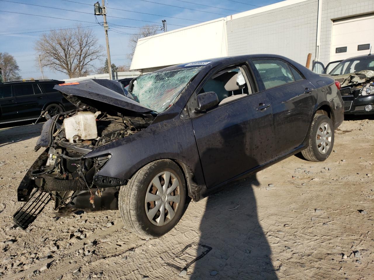 Obraz 1 z 2011 TOYOTA COROLLA BASE 2011 z VIN JTDBU4EE9BJ103939