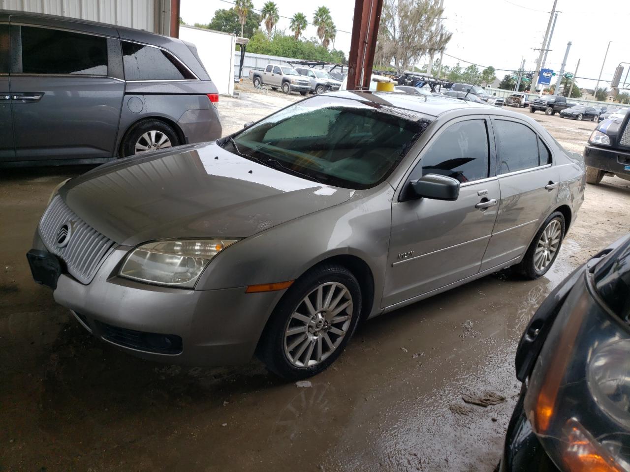 Obraz 1 z Mercury Milan Premier 2008 z VIN 3MEHM08148R665952