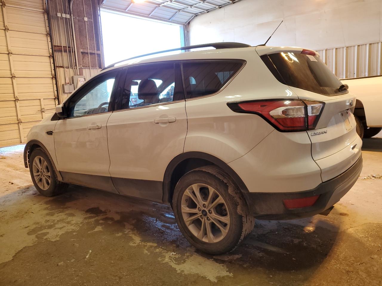 Image 2 of 2017 FORD ESCAPE SE 2017 with VIN 1FMCU0GD3HUD94717