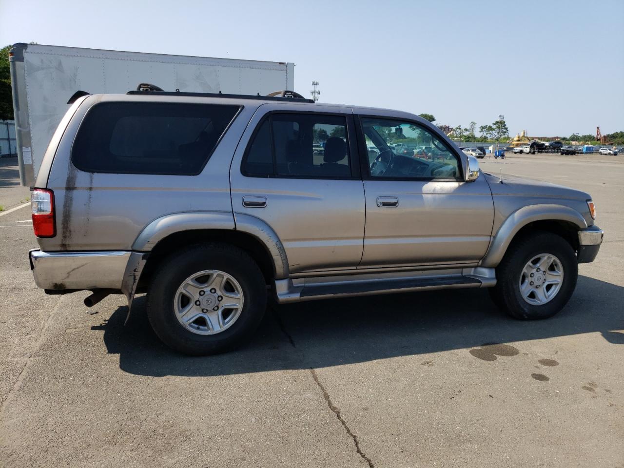 Image 3 of 2001 TOYOTA 4RUNNER SR5 2001 with VIN JT3HN86R110340823