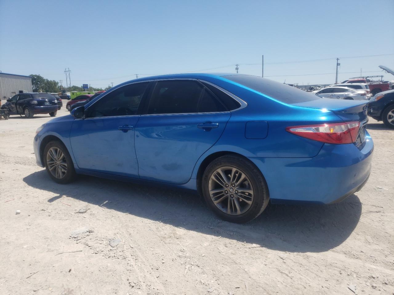 Obraz 2 z 2017 TOYOTA CAMRY LE 2017 z VIN 4T1BF1FK6HU812571