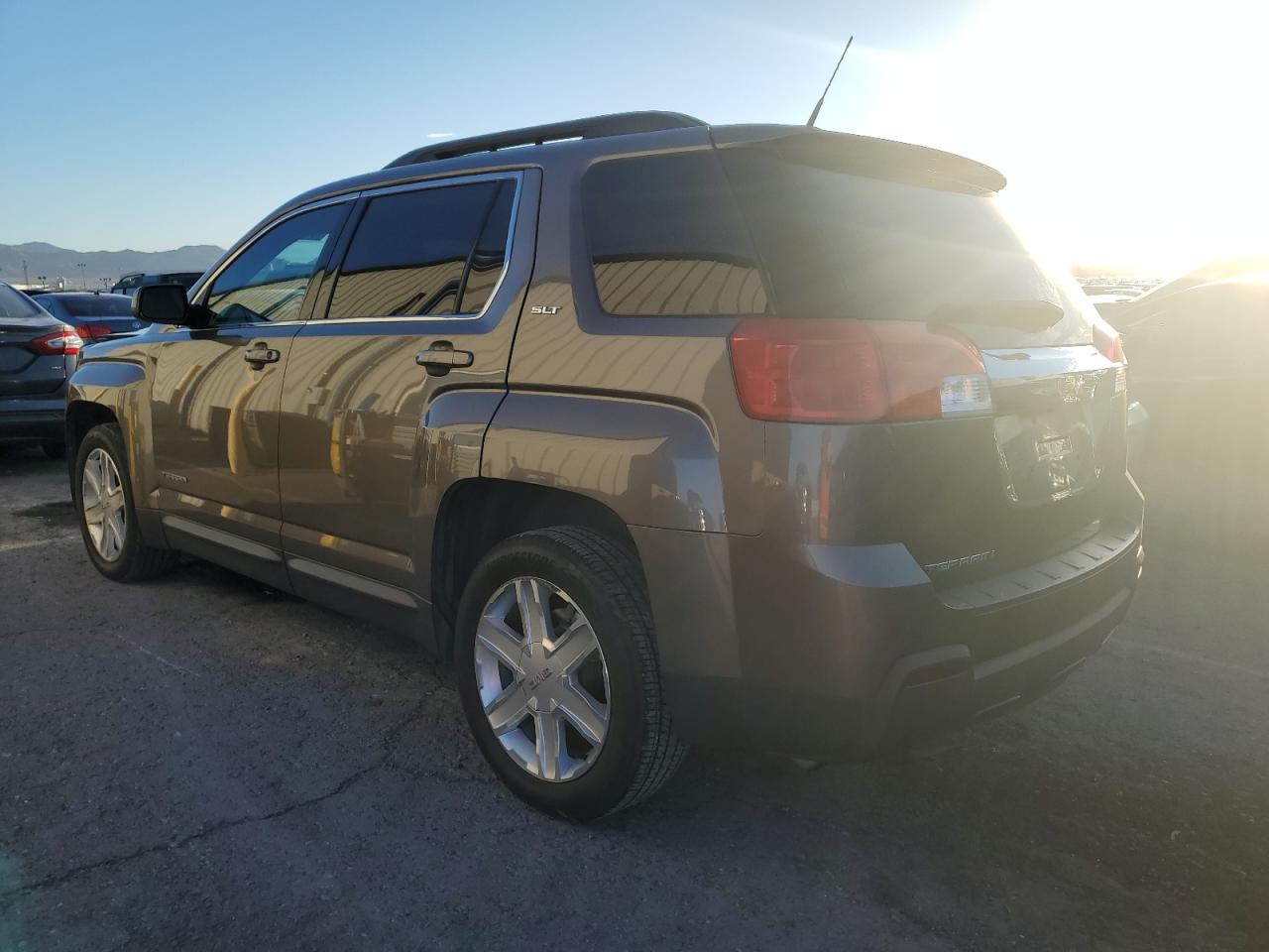 Изображение 2 2010 GMC TERRAIN SLT 2010 с VIN 2CTALFEW0A6352469